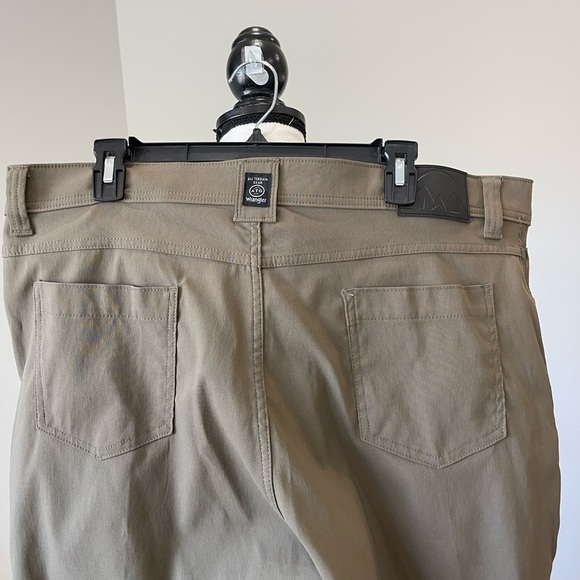 Wrangler All Terran Gear Men's pants 40x34 work weak hiking camping outdoor - Picture 12 of 14